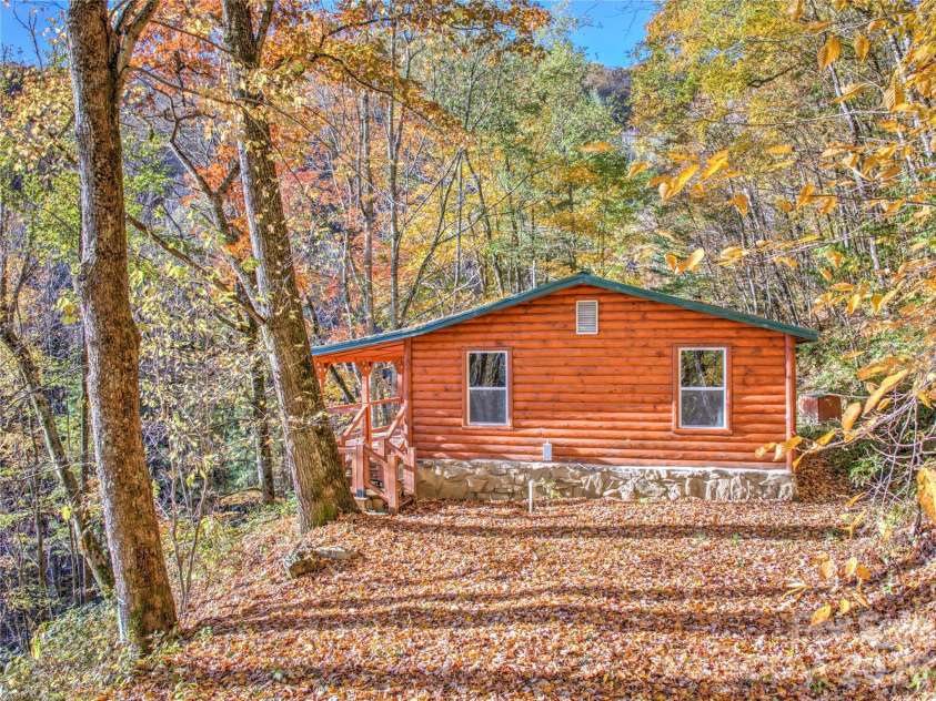 430 Long Branch Road, Maggie Valley, NC 28751.  MLS# CAR4417110, YatesRealty ID 46247. 