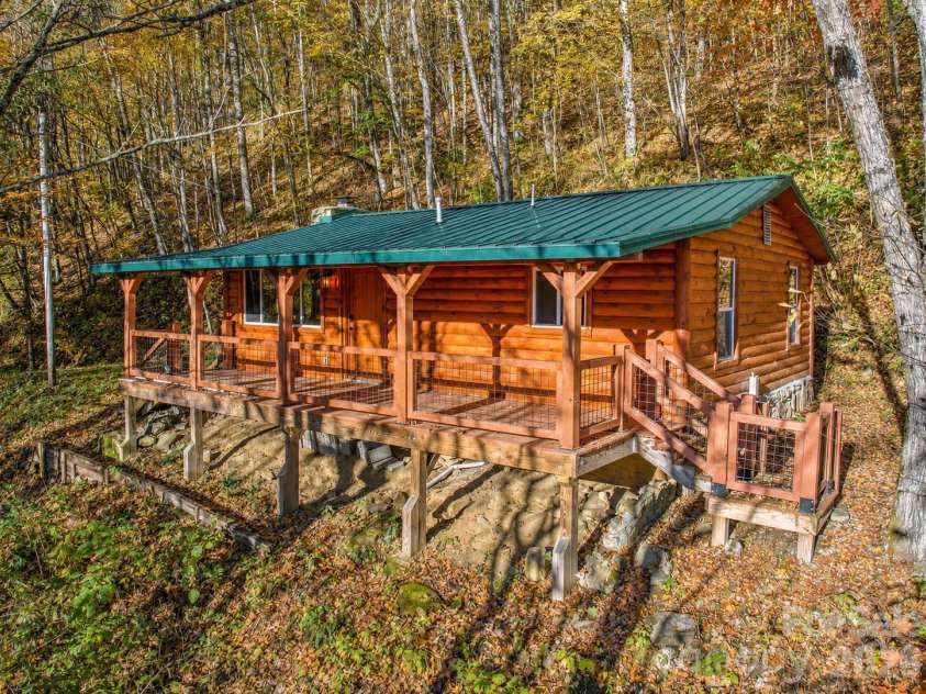 430 Long Branch Road, Maggie Valley, NC 28751.  MLS# CAR4417110, YatesRealty ID 46247. 