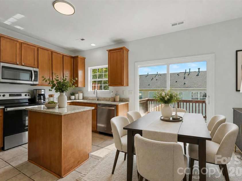 13211 Calloway Glen Drive, Charlotte, NC 28273.  MLS# CAR4415047, YatesRealty ID 46248. Virtually staged