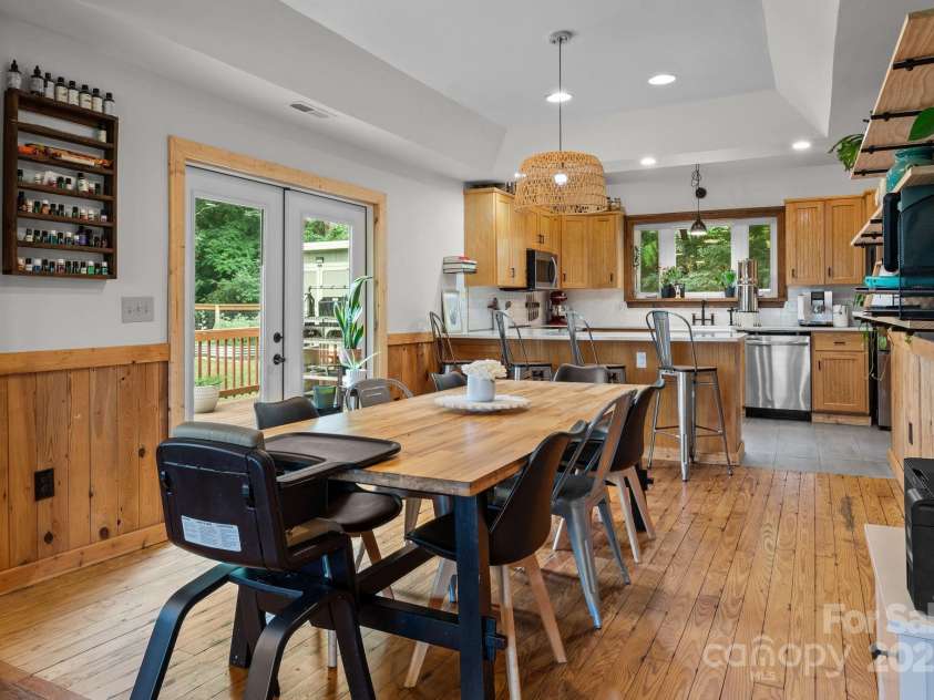 297 Grindstone Road, Waynesville, NC 28785.  MLS# CAR4222683, YatesRealty ID 4625. 
