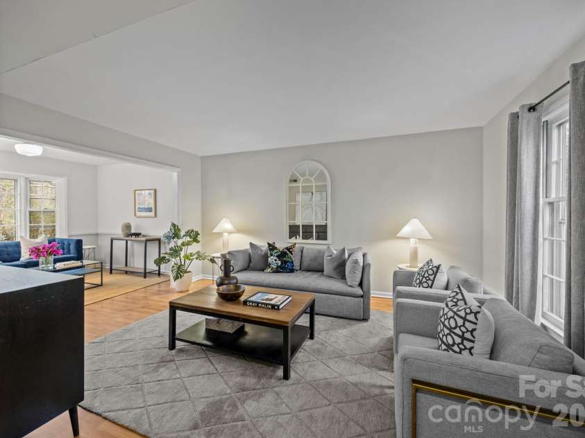 4232 Saint Audrey Place, Charlotte, NC 28269.  MLS# CAR4344492, YatesRealty ID 4625. 