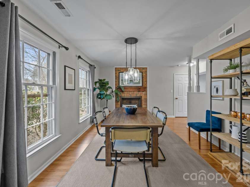 4232 Saint Audrey Place, Charlotte, NC 28269.  MLS# CAR4344492, YatesRealty ID 4625. 