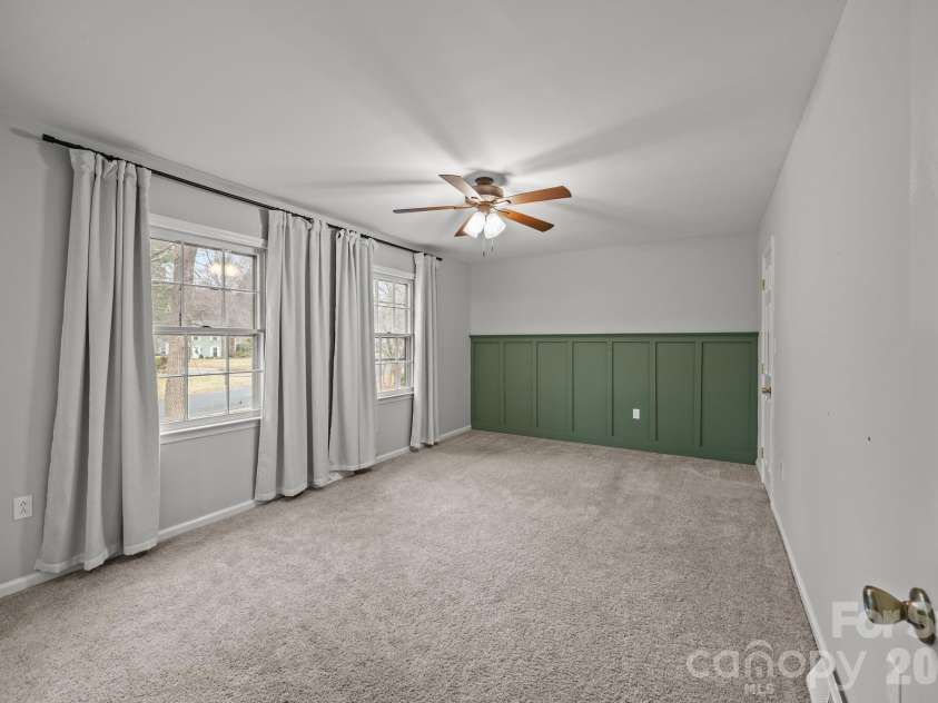 4232 Saint Audrey Place, Charlotte, NC 28269.  MLS# CAR4344492, YatesRealty ID 4625. 