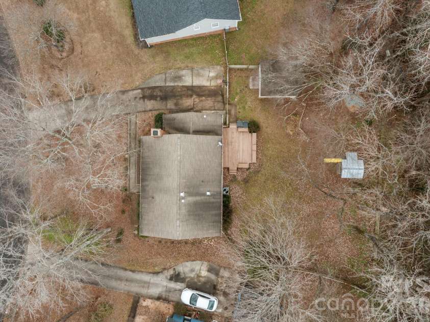 4232 Saint Audrey Place, Charlotte, NC 28269.  MLS# CAR4344492, YatesRealty ID 4625. 
