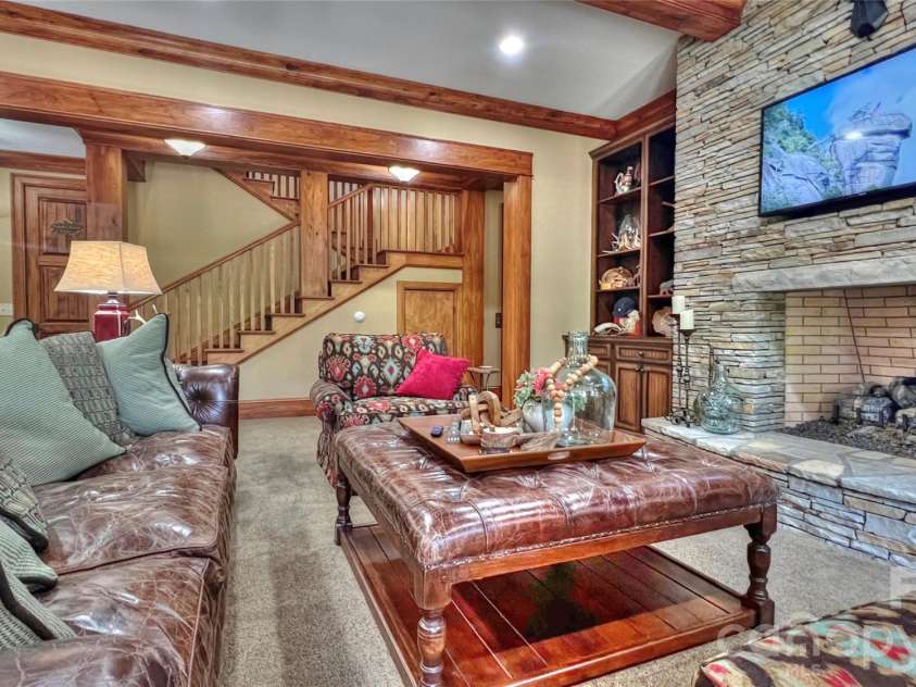 538 Chestertown Drive, Mill Spring, NC 28756.  MLS# CAR4359108, YatesRealty ID 4625. 