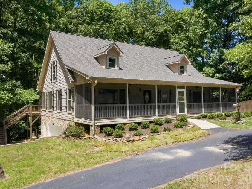 195 Azalea Road, Mooresville, NC 28115.  MLS# CAR4381056, YatesRealty ID 46251. 