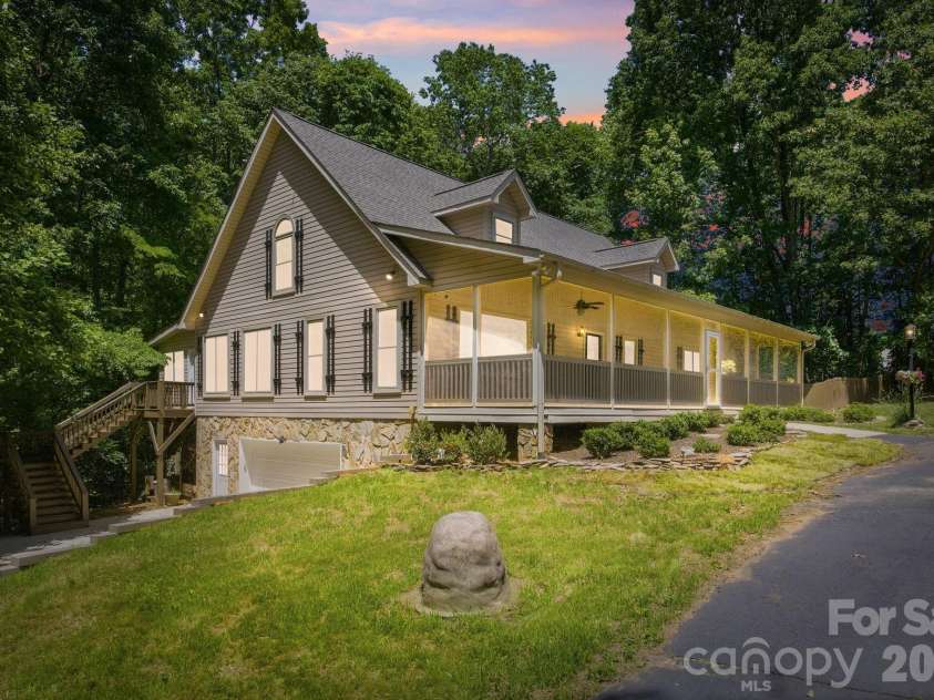 195 Azalea Road, Mooresville, NC 28115.  MLS# CAR4381056, YatesRealty ID 46251. 