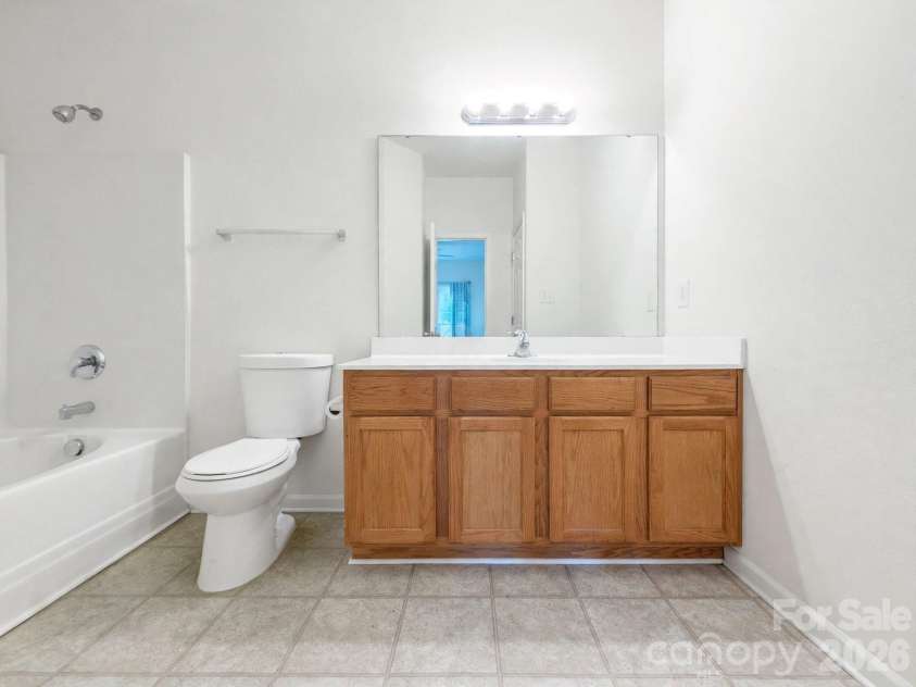 4313 Eaves Lane, Charlotte, NC 28215.  MLS# CAR4413642, YatesRealty ID 46253. 