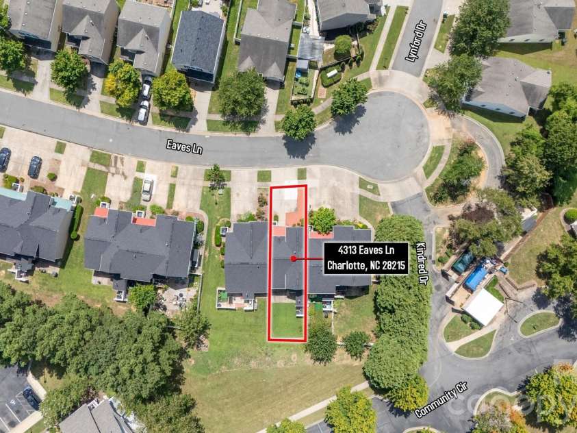 4313 Eaves Lane, Charlotte, NC 28215.  MLS# CAR4413642, YatesRealty ID 46253. 
