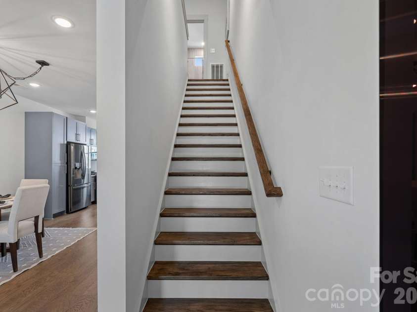 1725 Wesley Green Way, Charlotte, NC 28208.  MLS# CAR4415715, YatesRealty ID 46256. 