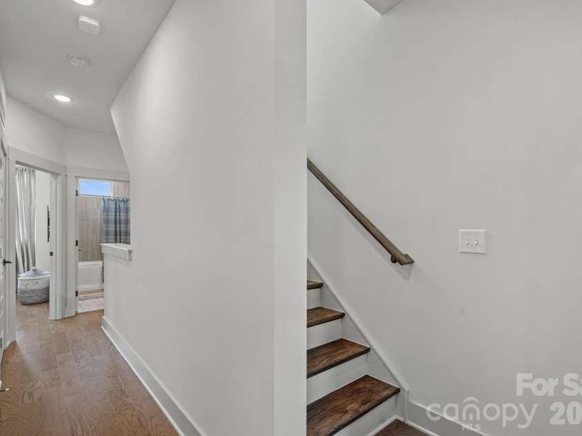 1725 Wesley Green Way, Charlotte, NC 28208.  MLS# CAR4415715, YatesRealty ID 46256. 