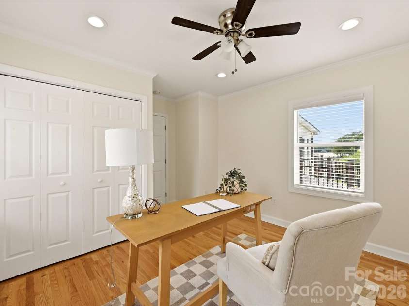 20845 Lagoona Drive, Cornelius, NC 28031.  MLS# CAR4417083, YatesRealty ID 46260. Main level flex room could be used as a 2nd bedroom on main floor or office or flex space!
