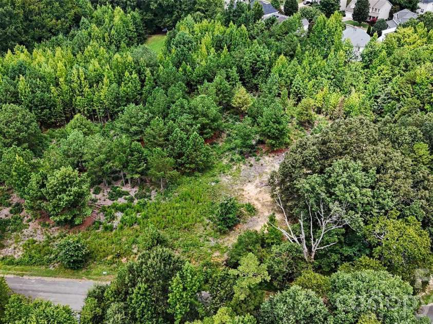 2402 Simfield Church Road, Matthews, NC 28105.  MLS# CAR4417312, YatesRealty ID 46263. 