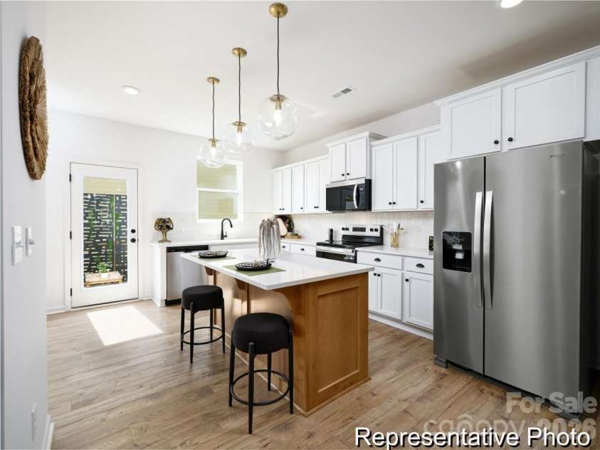 11917 Avocet Street, Charlotte, NC 28215.  MLS# CAR4417333, YatesRealty ID 46264. 