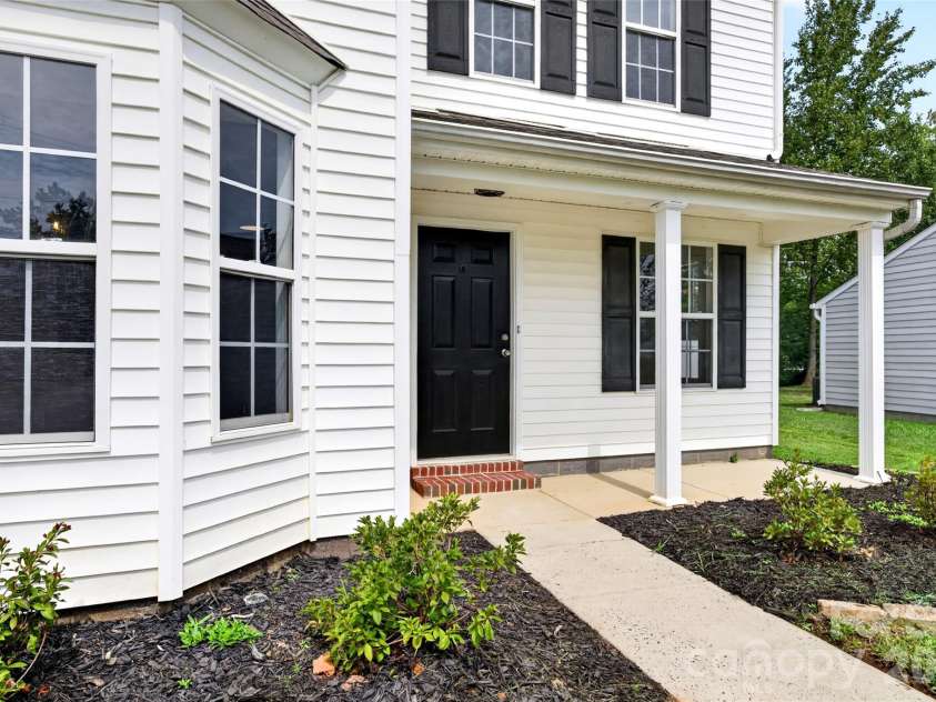 3808 Nuthatch Drive, Indian Trail, NC 28079.  MLS# CAR4416585, YatesRealty ID 46267. 