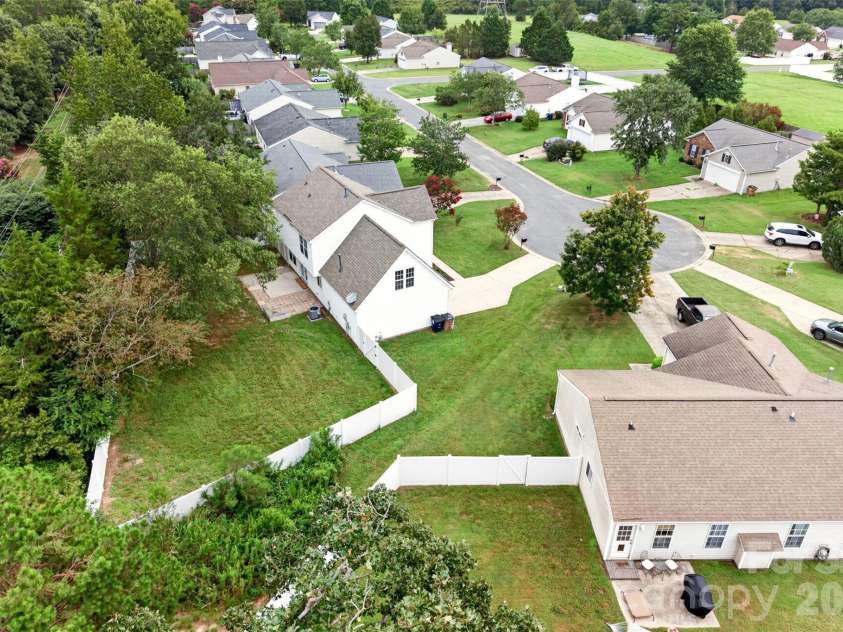 3808 Nuthatch Drive, Indian Trail, NC 28079.  MLS# CAR4416585, YatesRealty ID 46267. 