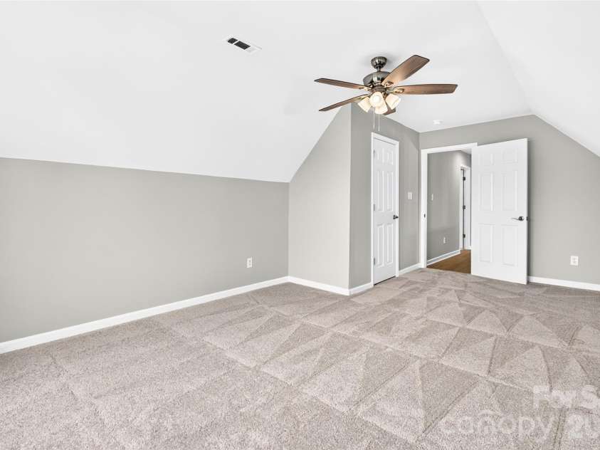 3808 Nuthatch Drive, Indian Trail, NC 28079.  MLS# CAR4416585, YatesRealty ID 46267. Huge Bed/Bonus