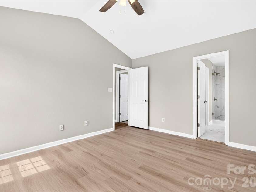 3808 Nuthatch Drive, Indian Trail, NC 28079.  MLS# CAR4416585, YatesRealty ID 46267. Primary Bedroom