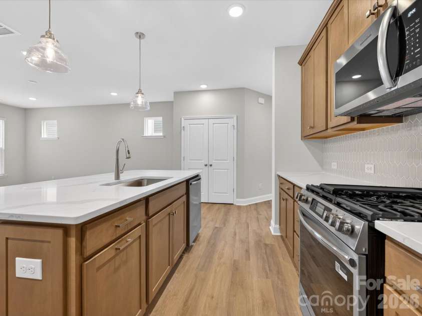 11445 Prosperity Church Road, Huntersville, NC 28078.  MLS# CAR4298161, YatesRealty ID 4629. 