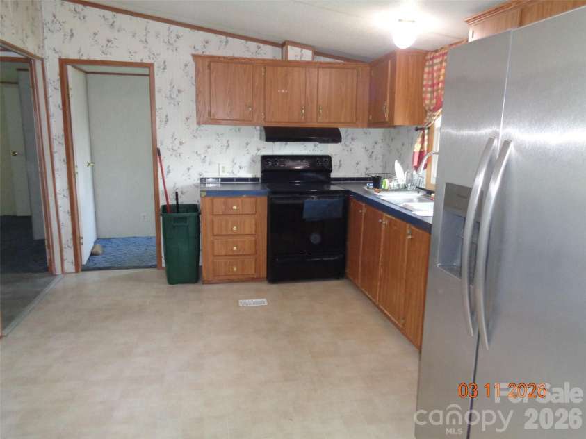 3911 Woodmont Court, Lenoir, NC 28645.  MLS# CAR4336748, YatesRealty ID 4629. 