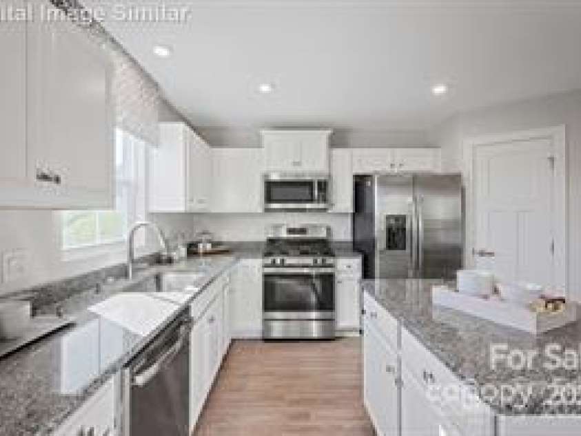 571 Nesbe Street, Lancaster, SC 29720.  MLS# CAR4263105, YatesRealty ID 46290. Illustrative Purposes Only