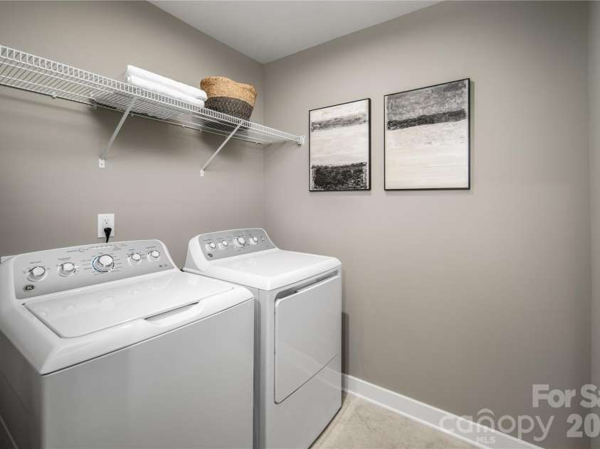 10508 Catawba Run Road, Charlotte, NC 28278.  MLS# CAR4384361, YatesRealty ID 46298. Representative Photo Only