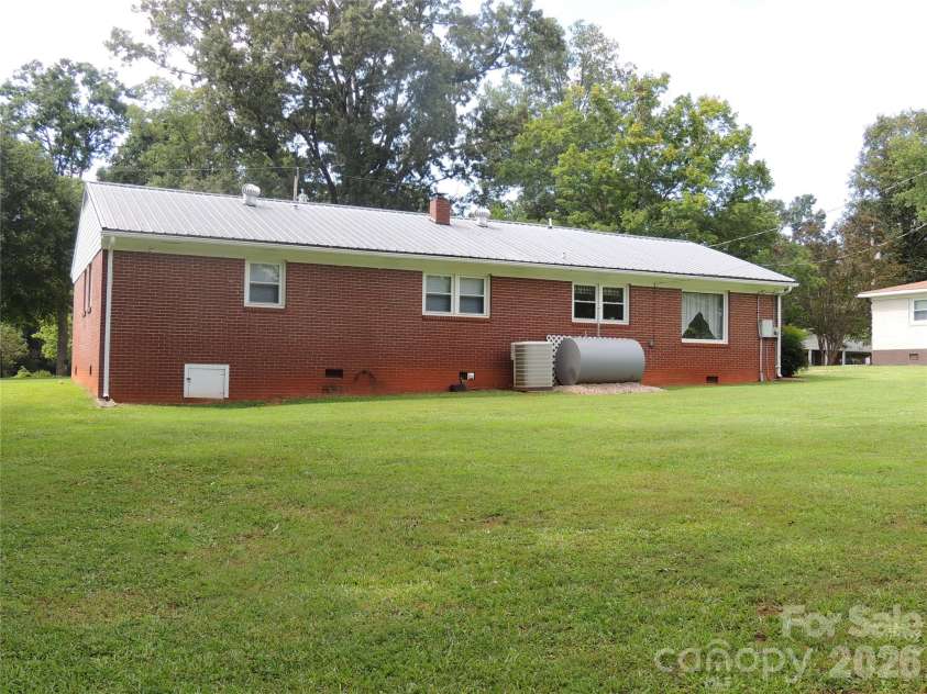 189 Westbrook Drive, Forest City, NC 28043.  MLS# CAR4417322, YatesRealty ID 46299. Back Yard View