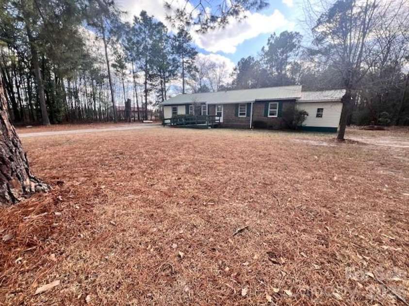 405 Inwood Street, Bethune, SC 29009.  MLS# CAR4322008, YatesRealty ID 4630. 