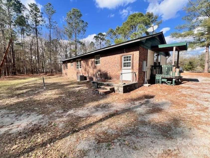 405 Inwood Street, Bethune, SC 29009.  MLS# CAR4322008, YatesRealty ID 4630. 
