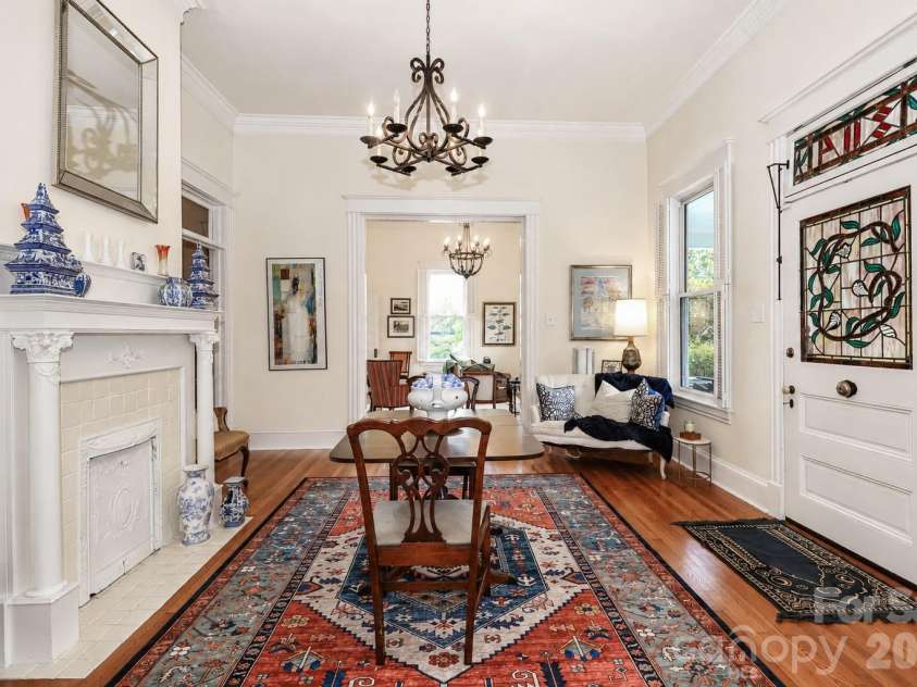 804 Broad Street, Statesville, NC 28677.  MLS# CAR4413375, YatesRealty ID 46302. 