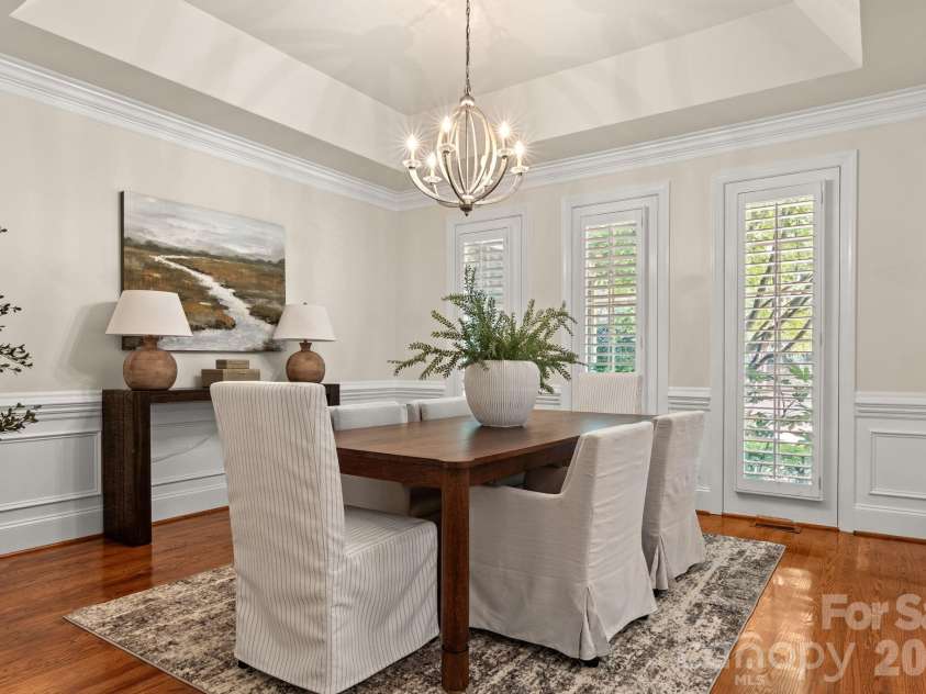 5604 Challis View Lane, Charlotte, NC 28226.  MLS# CAR4416834, YatesRealty ID 46303. 