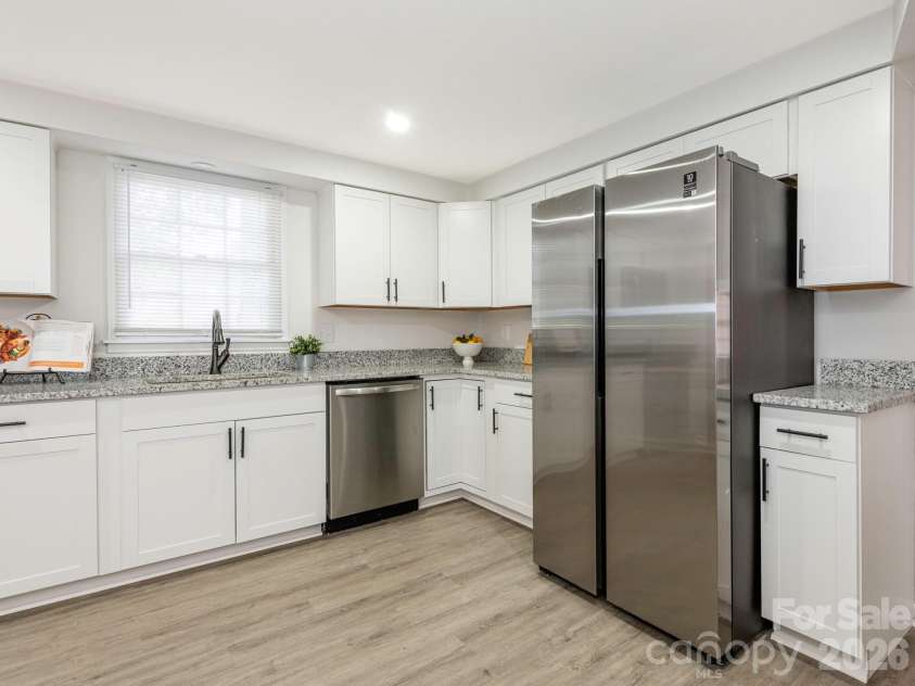 4908 Rankin Place, Charlotte, NC 28277.  MLS# CAR4415649, YatesRealty ID 46306. 