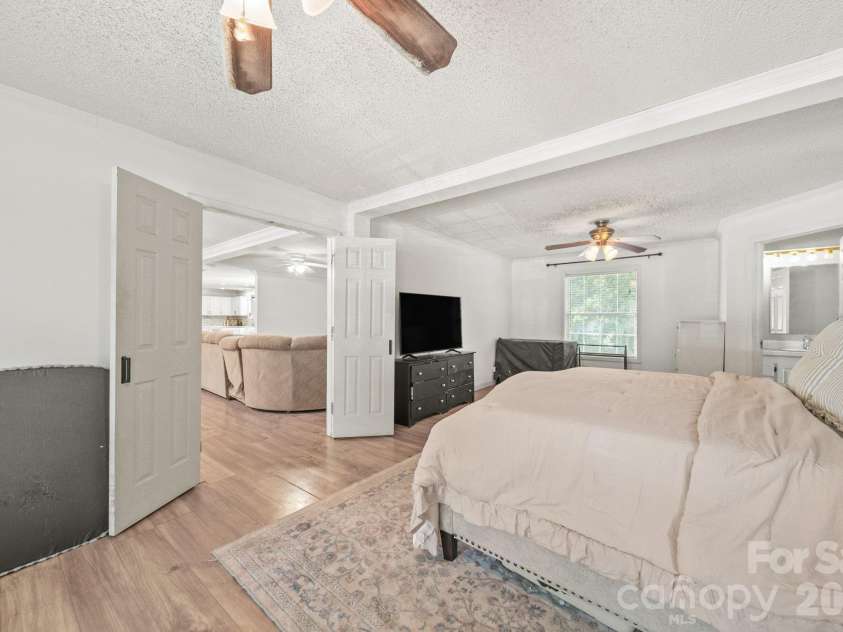 5130 Sedgefield Drive, Lancaster, SC 29720.  MLS# CAR4413593, YatesRealty ID 46308. Primary bedroom