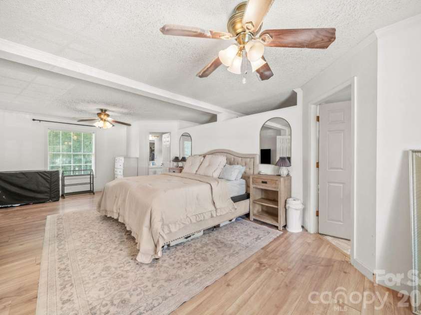 5130 Sedgefield Drive, Lancaster, SC 29720.  MLS# CAR4413593, YatesRealty ID 46308. Primary bedroom