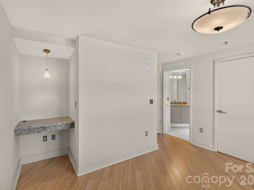 1133 Metropolitan Avenue, Charlotte, NC 28204.  MLS# CAR4412878, YatesRealty ID 4631. 3rd bedroom