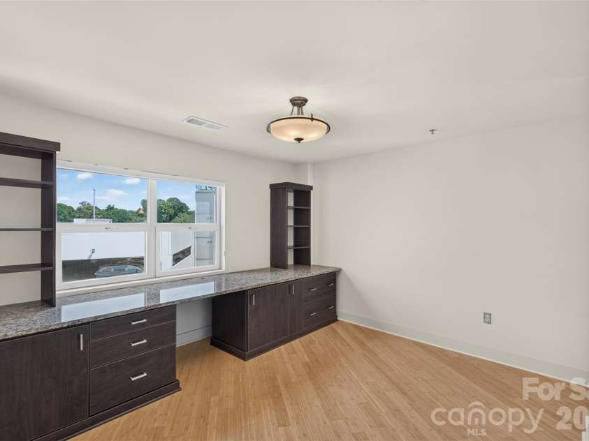 1133 Metropolitan Avenue, Charlotte, NC 28204.  MLS# CAR4412878, YatesRealty ID 4631. 3rd bedroom is currently being used as an office