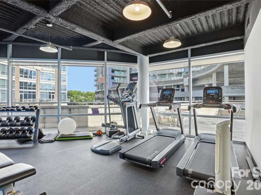 1133 Metropolitan Avenue, Charlotte, NC 28204.  MLS# CAR4412878, YatesRealty ID 4631. Gym amenities
