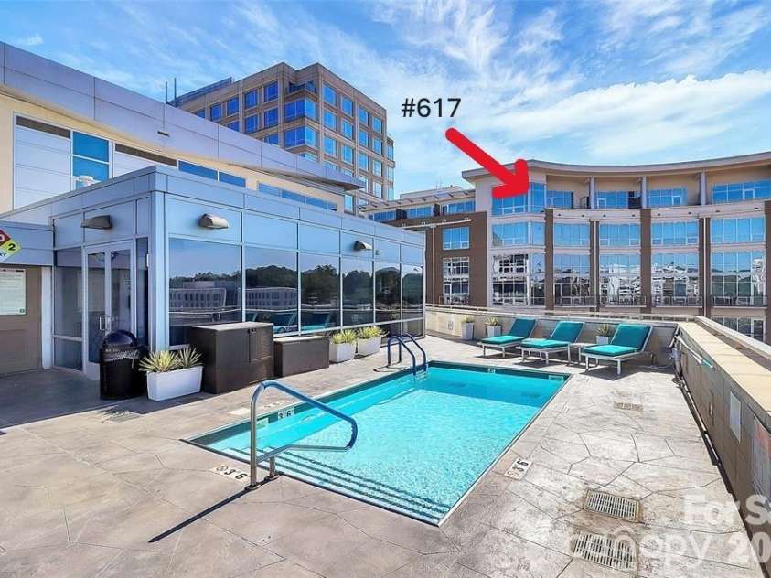 1133 Metropolitan Avenue, Charlotte, NC 28204.  MLS# CAR4412878, YatesRealty ID 4631. Unit overlooks the pool