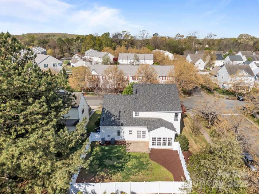 7262 April Mist Trail, Huntersville, NC 28078.  MLS# CAR4240563, YatesRealty ID 4631. Fully Fenced Backyard!