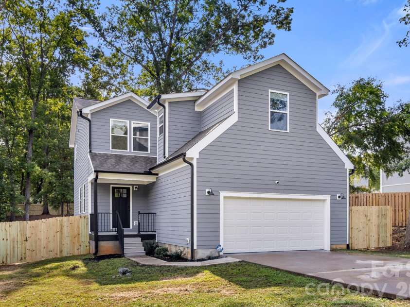 621 Norland Avenue, Kannapolis, NC 28083.  MLS# CAR4415898, YatesRealty ID 46310. 