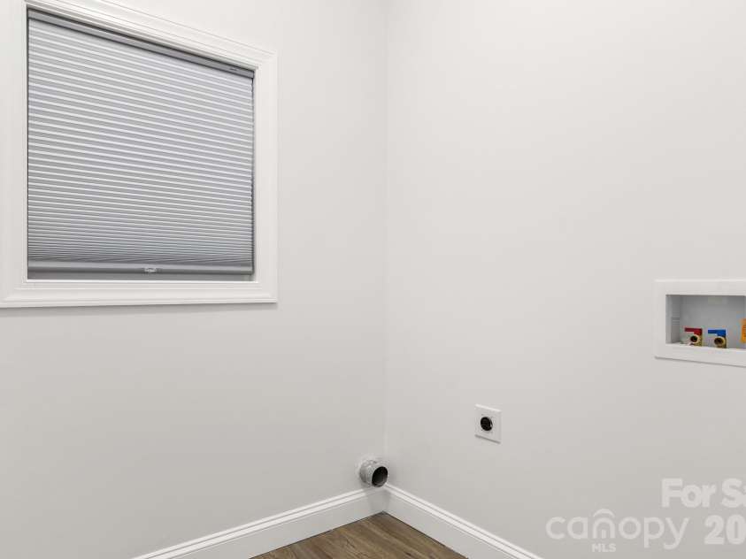 621 Norland Avenue, Kannapolis, NC 28083.  MLS# CAR4415898, YatesRealty ID 46310. 