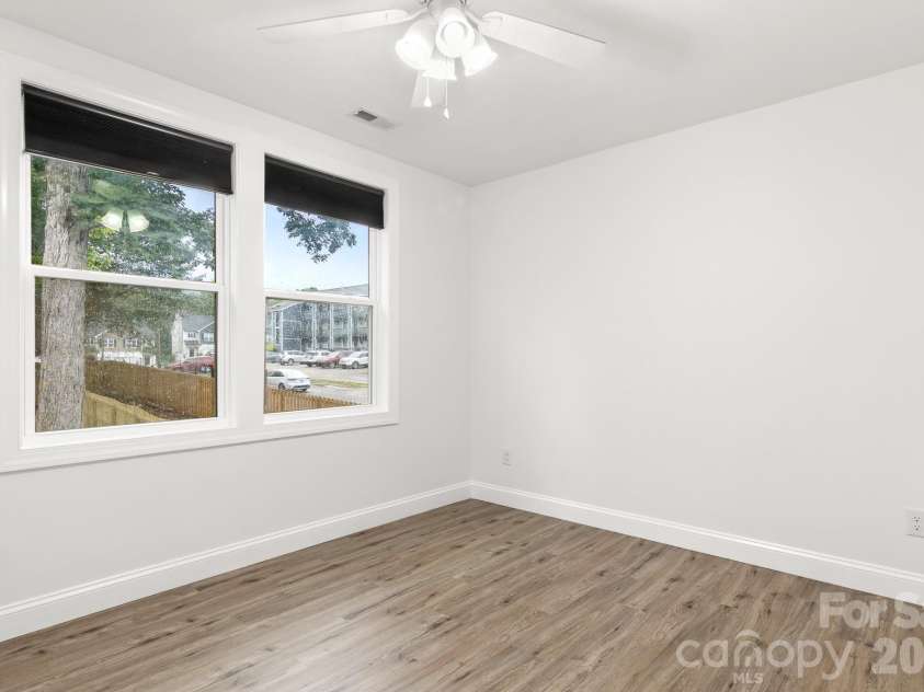 621 Norland Avenue, Kannapolis, NC 28083.  MLS# CAR4415898, YatesRealty ID 46310. 