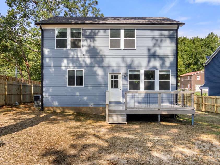 621 Norland Avenue, Kannapolis, NC 28083.  MLS# CAR4415898, YatesRealty ID 46310. 