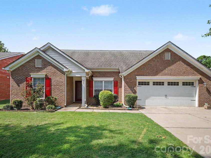 337 Crannog Way, Rock Hill, SC 29732.  MLS# CAR4417352, YatesRealty ID 46312. 