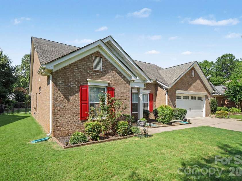 337 Crannog Way, Rock Hill, SC 29732.  MLS# CAR4417352, YatesRealty ID 46312. 