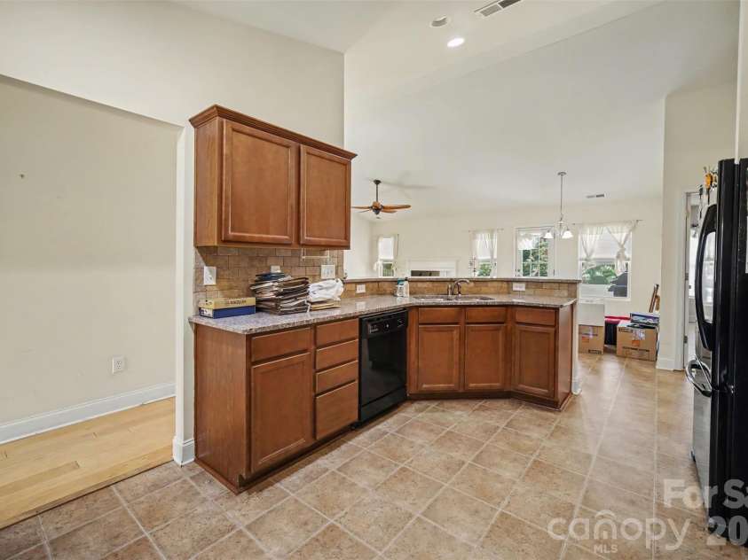 337 Crannog Way, Rock Hill, SC 29732.  MLS# CAR4417352, YatesRealty ID 46312. 