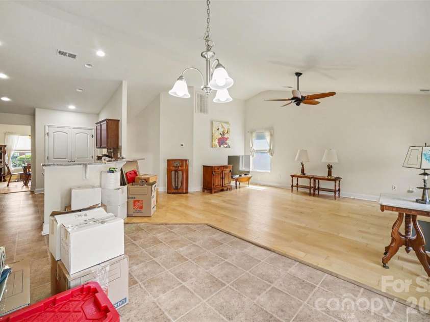 337 Crannog Way, Rock Hill, SC 29732.  MLS# CAR4417352, YatesRealty ID 46312. 