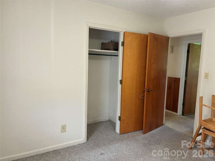 6102 Len Drive, Shelby, NC 28152.  MLS# CAR4412786, YatesRealty ID 46313. 