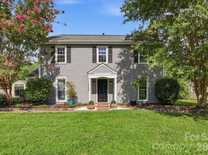 12200 Bay Tree Way, Charlotte, NC 28277.  MLS# CAR4416004, YatesRealty ID 46314. 