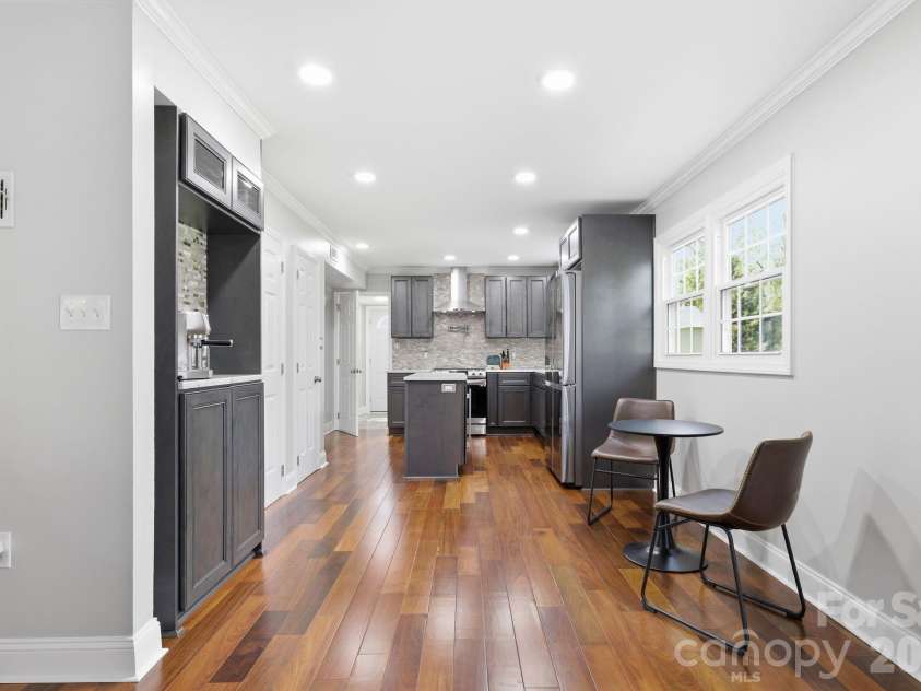 12200 Bay Tree Way, Charlotte, NC 28277.  MLS# CAR4416004, YatesRealty ID 46314. 